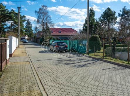 Prodej pozemku pro bydlení, 710 m²