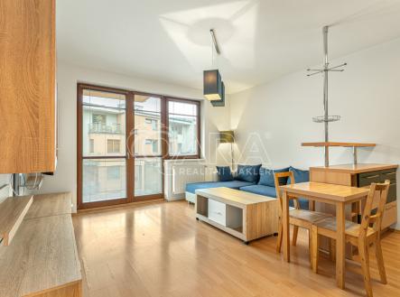 Pronájem bytu, 2+kk, 46 m²