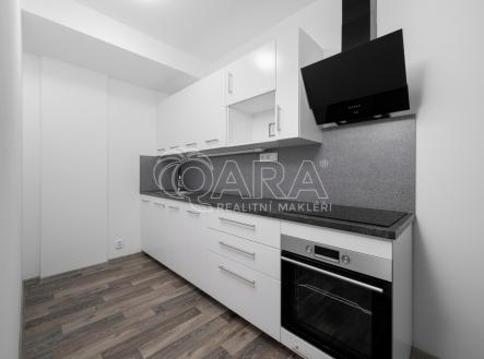 Pronájem bytu, 2+kk, 63 m²