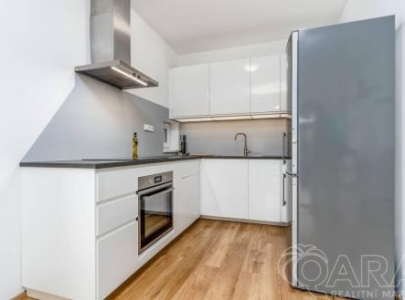 Pronájem bytu, 1+kk, 61 m²