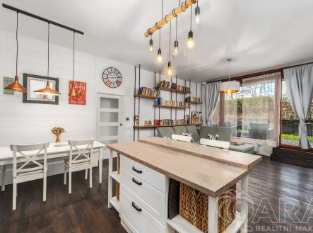 Pronájem bytu, 4+kk, 114 m²