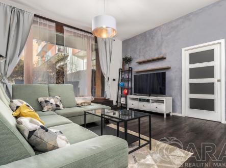 Pronájem bytu, 4+kk, 114 m²