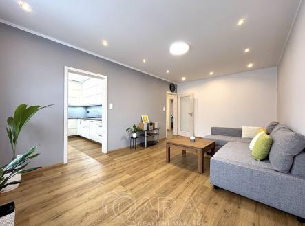 Pronájem bytu, 3+1, 72 m²