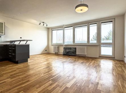 Pronájem bytu, 3+kk, 77 m²