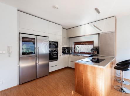 Prodej domu/vily, 292 m²