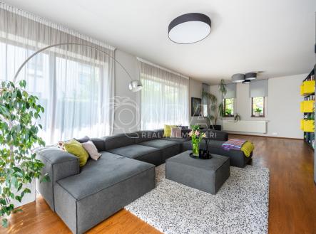 Prodej domu/vily, 285 m²