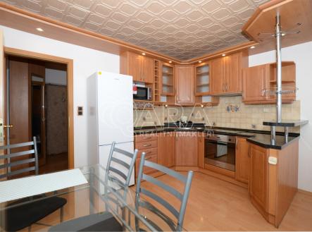 Pronájem bytu, 1+1, 38 m²