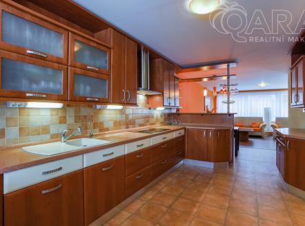 Pronájem domu/vily, 140 m²