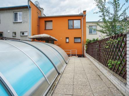 Pronájem domu/vily, 140 m²