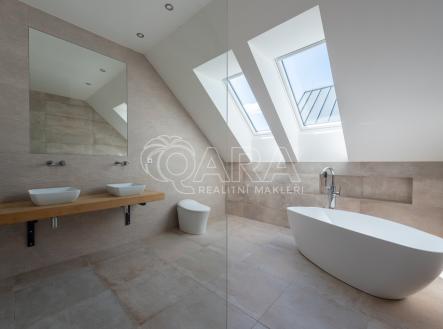 Prodej domu/vily, 270 m²