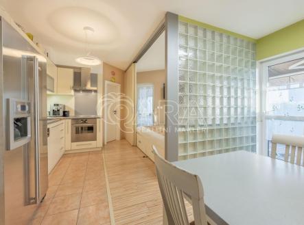 Pronájem bytu, 2+1, 49 m²