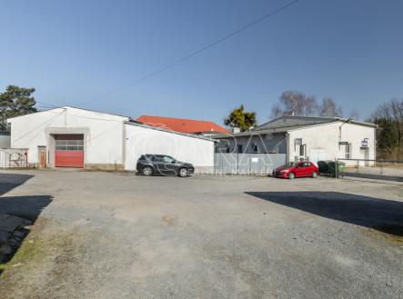 Pronájem výrobní prostor, 2 293 m²