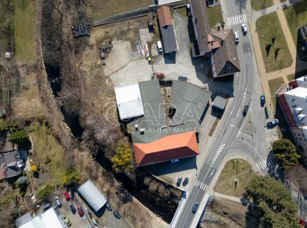 Pronájem výrobní prostor, 2 293 m²