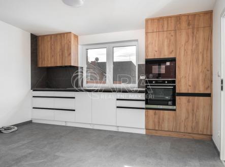 Prodej bytu, 2+kk, 90 m²