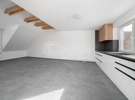 Prodej bytu, 2+kk, 90 m²