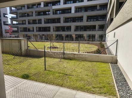 Pronájem bytu, 1+kk, 34 m²