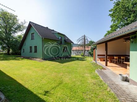 Prodej domu/vily, 297 m²