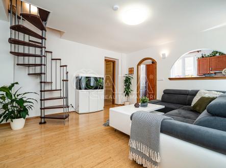 Pronájem bytu, 5+1, 105 m²