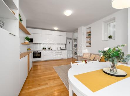 Prodej bytu, 3+kk, 86 m²