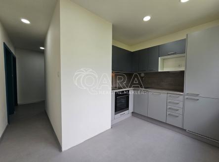 Pronájem bytu, 2+1, 58 m²