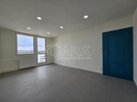 Pronájem bytu, 2+1, 58 m²