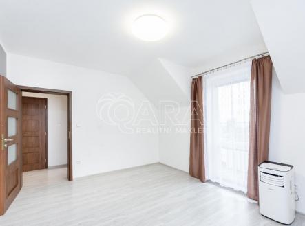 Pronájem bytu, 3+kk, 98 m²