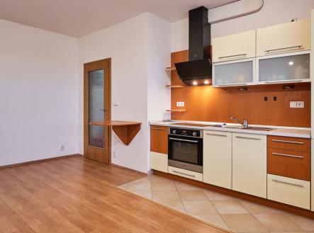Pronájem bytu, 1+kk, 39 m²