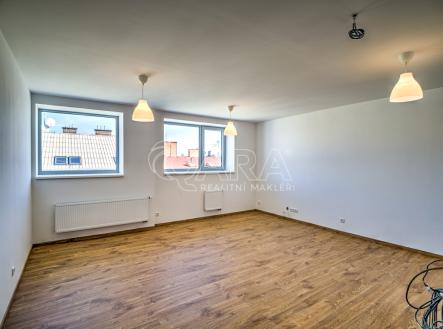 Pronájem bytu, 2+kk, 56 m²