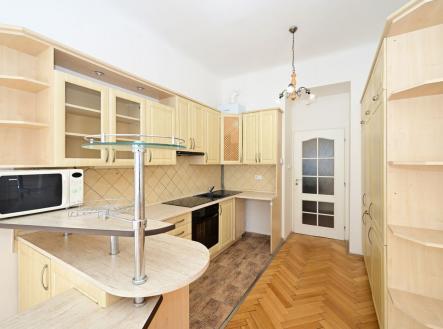 Pronájem bytu, 1+kk, 50 m²