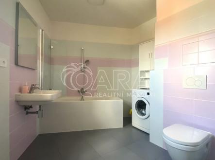 Pronájem bytu, 2+kk, 72 m²