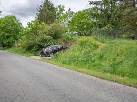 Prodej pozemku pro bydlení, 2 142 m²