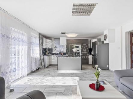 Prodej domu/vily, 200 m²