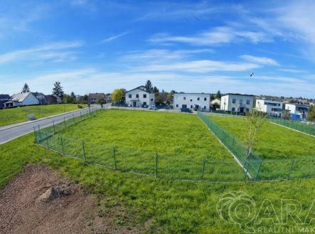 Prodej pozemku pro bydlení, 694 m² obrázek