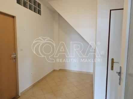 Pronájem bytu, 2+1, 102 m²