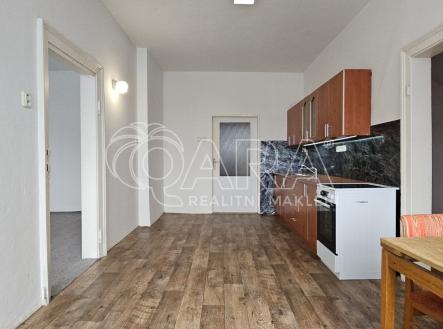 Pronájem bytu, 2+1, 102 m²