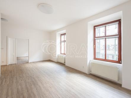 Pronájem bytu, 2+kk, 62 m²