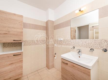 Pronájem bytu, 2+1, 64 m²