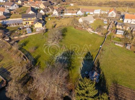Prodej pozemku pro bydlení, 2 610 m²