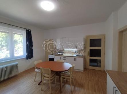 Prodej bytu, 2+1, 65 m²