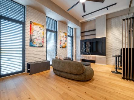 Pronájem bytu, 1+kk, 59 m²