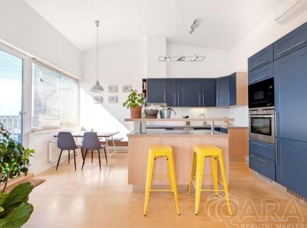 Prodej bytu, 3+kk, 101 m²