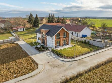 Prodej pozemku pro bydlení, 1 008 m²