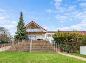 Pronájem domu/vily, 393 m²