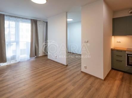 Pronájem bytu, 1+kk, 37 m²