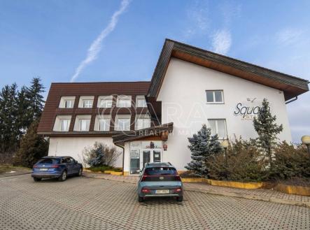 Prodej komerčního objektu, jiný, 1 433 m²
