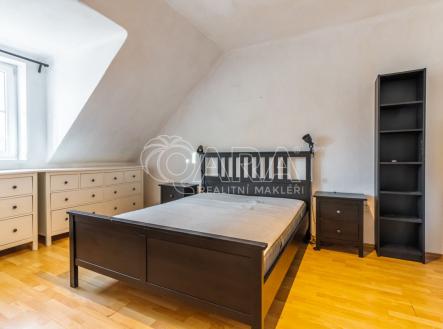 Pronájem bytu, 2+kk, 38 m²
