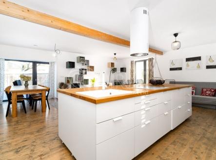 Pronájem domu/vily, 208 m²