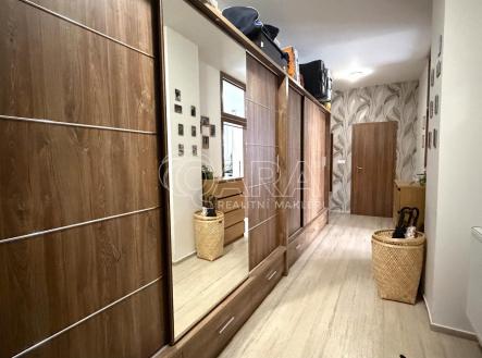 Pronájem bytu, 3+kk, 95 m²