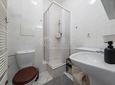 Pronájem bytu, 1+kk, 32 m²