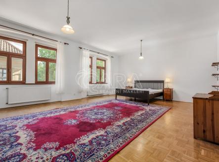 Pronájem bytu, 4+kk, 161 m² obrázek